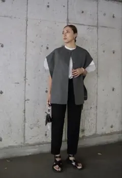 美品　ella_selectshop ジレ　グレー 2026年最新】ELLA _selectshop ジレの人気アイテム - メルカリ