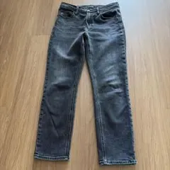 ユニクロ スリムストレートジーンズ