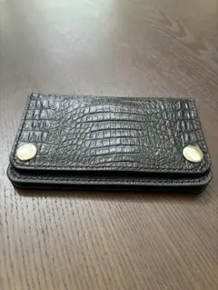 クロコ型押し 三層 栃木レザー トラッカーウォレット - メルカリ