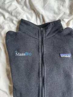 Patagonia フリース 黒 ジップジャケット