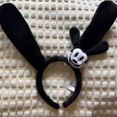 オズワルド 耳付きカチューシャ