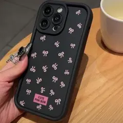 iPhone15ケース　軽量　コンパクト　可愛い　ブラック　リボン　スマホケース