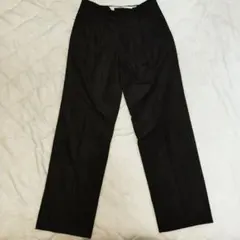 ブラウン スラックス