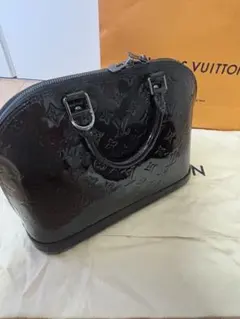 Louis Vuitton ヴェルニ アルマPM ハンドバック