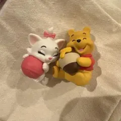 ディズニー むぎゅっとマリー、プーさんフィギュア