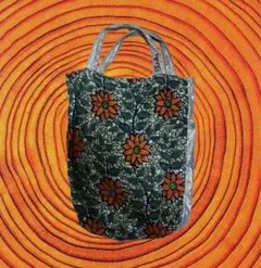 Item thumbnail for item 07ecd5dc-4a3e-41df-97e0-27824d8ba8c5