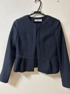 ナチュラルビューティーベーシック　フレア　ノーカラー　ジャケット　ブルゾン