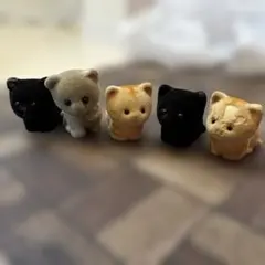 猫のフィギュア　5匹セット　人形