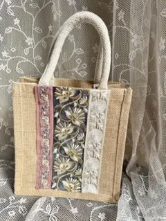 ハンドメイド　ジュートバッグ　インド刺繍　縦型　no.2