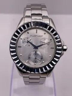 【廃番、日本製、電池交換済】ジルスチュアート　VD76-0020 シルバーのサムネイル