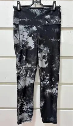 アンダーアーマー UNDER ARMOUR レギンス