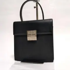 『GIVENCHY ジバンシィ』ハンドバッグ ブラックサイズ22 26〜2710 GIVENCHY ジバンシィ』ハンドバッグ ブラックサイズ22 26〜2710 - メルカリ