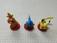 チョコエッグ　ポケットモンスター旅立ちの3匹　アチャモ　ミズゴロウ　ピカチュウ