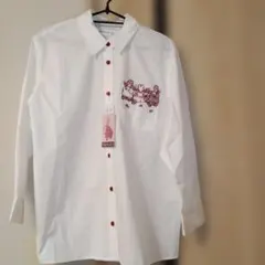 【新品未使用】MARRONCREAM 刺繍付きホワイトシャツのサムネイル