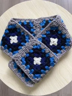 グランニースクエア ミニマフラー