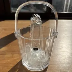 Item thumbnail for item cd3a8fd4-1421-4993-9444-8dc3d5d0651e