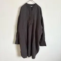 ケービーエフ　長袖　シャツ　ゆったり　スリット　シンプル　秋カラー　定番