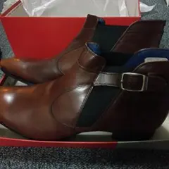 REGALブラウン レザー サイドゴアブーツ バックル付き