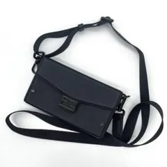 【未使用保管】フェンディ　トランク　ショルダーバッグ　マンマバケット　レザー　黒