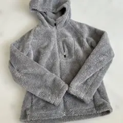 ユニクロ　防風ファーリーフリースフルジップパーカ