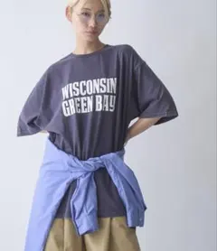 【UNISEX】アシッドウォッシュ加工ロゴTEE ロゴプリントTシャツのサムネイル