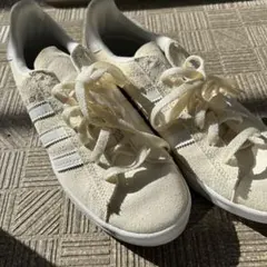 Item thumbnail for item e26ebafe-1944-4778-a42b-75cd31f2828e