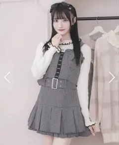 pium ケーブルニットベストのみ - メルカリ