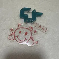 TAKI スマイル アクリルキーホルダー
