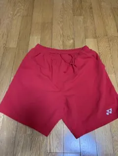 即決価格！YONEX レッド ショートパンツ Lサイズ
