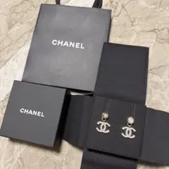 【美品】CHANEL シャネル ハート×ココマーク ピアス ゴールド　クリスタルのサムネイル