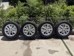 現行ノア・ヴォクシー　16インチ タイヤ・ホイール 4本セット205/60R16のサムネイル