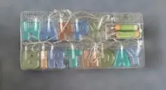 HAPPY BIRTHDAY LEDライト ＆シルバーの飾り