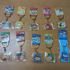 ご当地キーホルダー　ちいかわ　うさぎ　ハチワレ