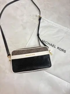 MICHAEL KORS カメラバッグ(袋付き)