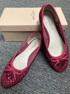 ジルスチュアートJILL STUART】ピンク　フラットパンプスのサムネイル