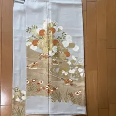 お洒落で上質な訪問着▫水色がかったグレーに金流水、菊、桜、梅、松 