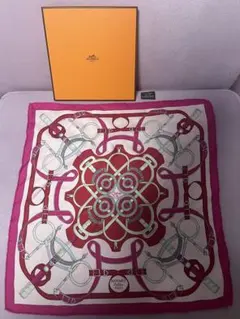 HERMES　ガヴロッシュ　カレ　ミニスカーフ　45
