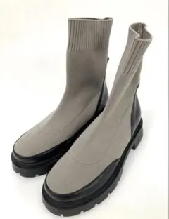 【LILY BROWN】（定価16,000円）24.5cm サイドゴアブーツのサムネイル