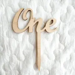 one 木製 ケーキトッパー 一歳 1歳 1年 月齢フォト 誕生日