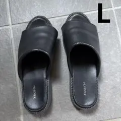 FEATHER サンダル ブラックのサムネイル