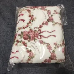 axes femme　購入特典　ノベルティ　ブランケット