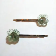 春限定　クローバーヘアピン2個セット