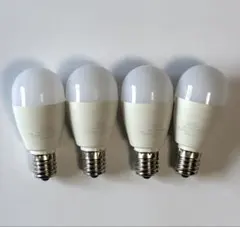 ニトリのLED電球 (4個)