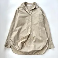 アパルトモン　ハローボンジュール　タイプライター　長袖シャツ　ベージュ　コットンのサムネイル