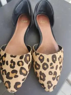 【UGG】 ヒョウ柄 フラットシューズ