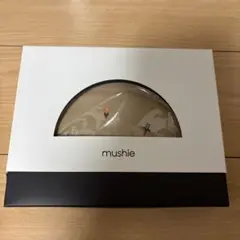 【新品】mushie お食事エプロン ロケット柄