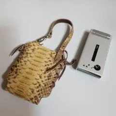 パイソン携帯ケース