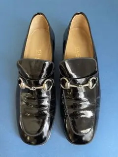 GUCCI エナメル　パンプス