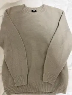 UNIQLOグレーニット