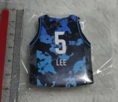 長崎ヴェルカ　3rdユニフォーム缶バッジ イ・ヒョンジュン選手 5番